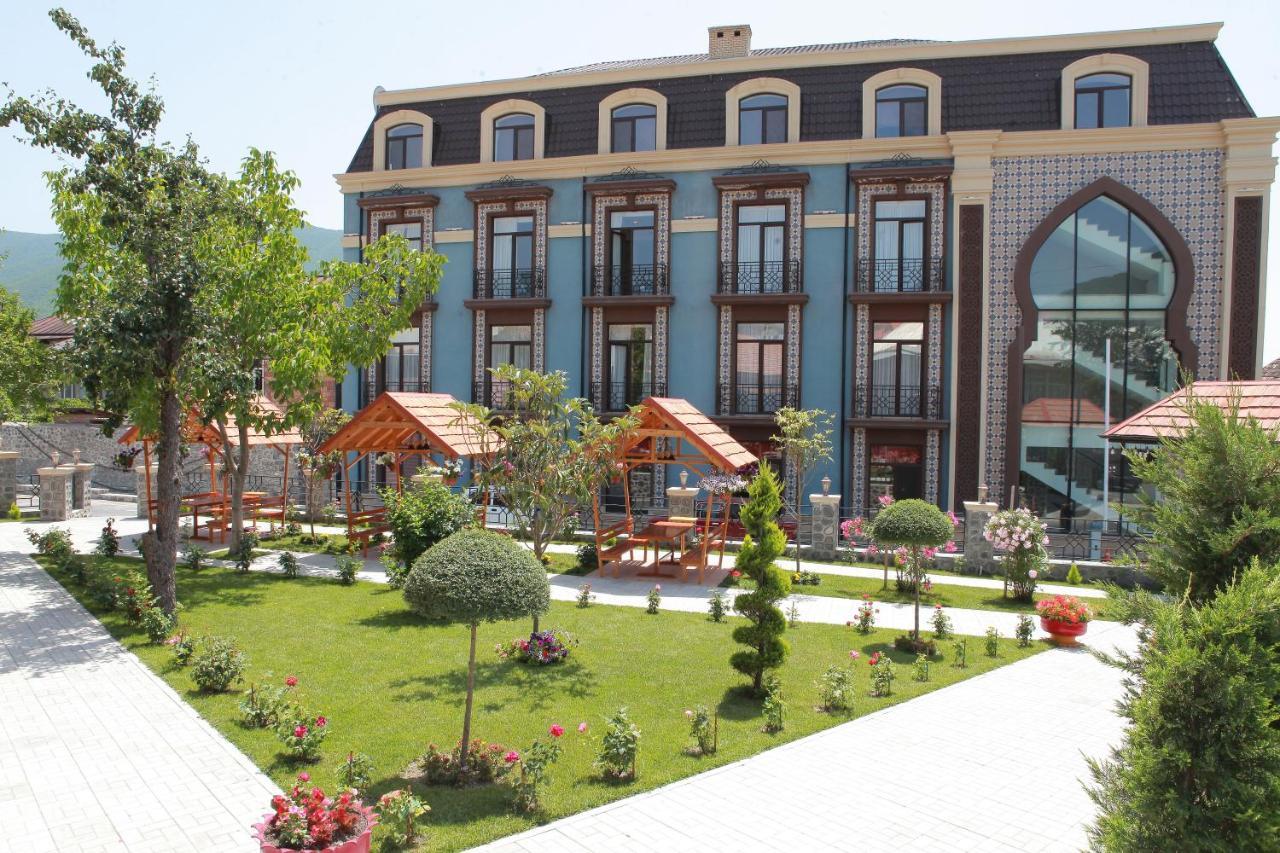 Macara Sheki City Hotel Exterior photo